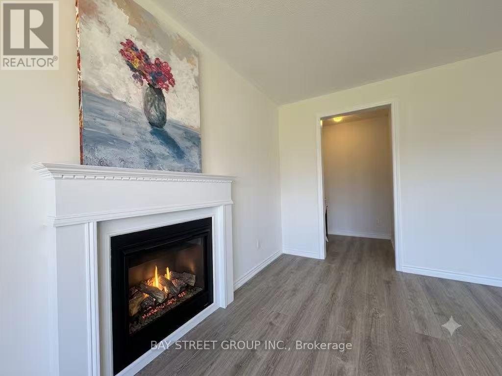 27 Samuel Crescent, Springwater, Ontario  L9X 2A4 - Photo 12 - S13626390