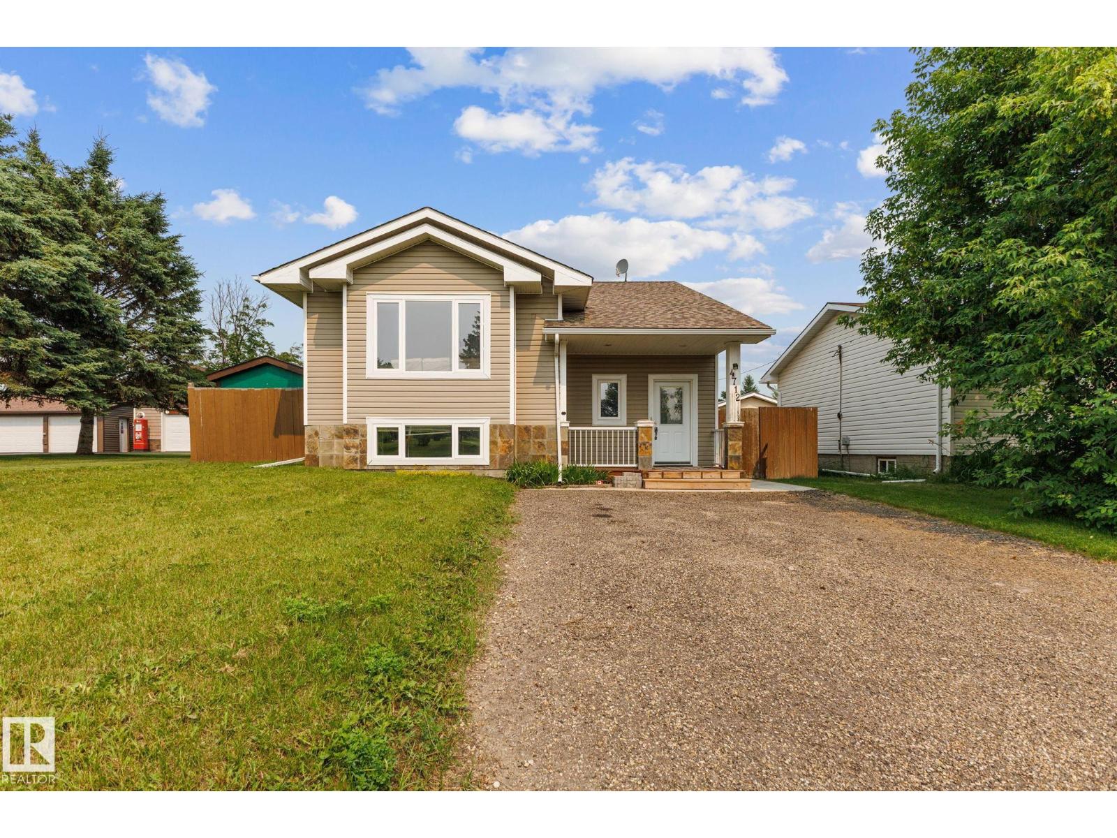 4712 48 ST, onoway, Alberta