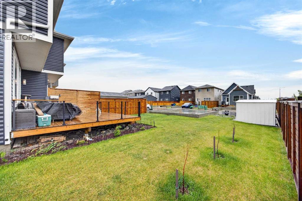 1601 Chinook Gate Drive SW, Airdrie, Alberta  T4B 5J4 - Photo 41 - A2332065
