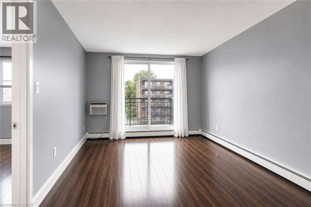 30 Summit Avenue Unit# 406, Hamilton, Ontario  L8V 2R8 - Photo 3 - 40852388