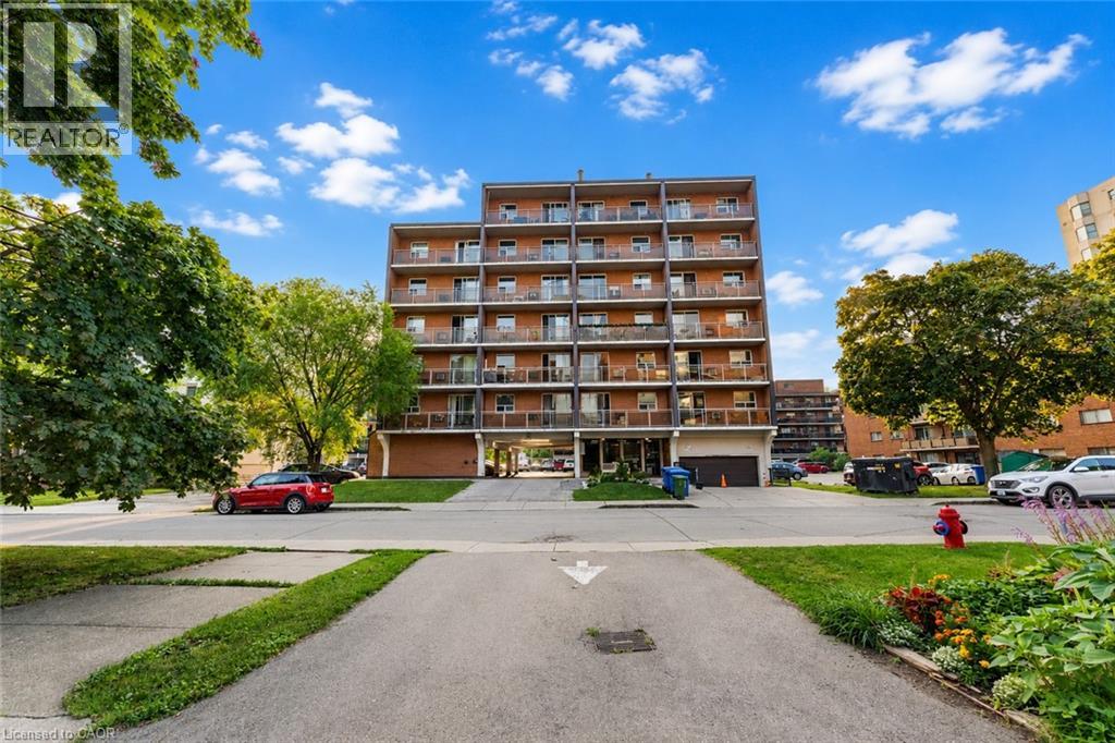 30 SUMMIT Avenue Unit# 406, Hamilton, Ontario