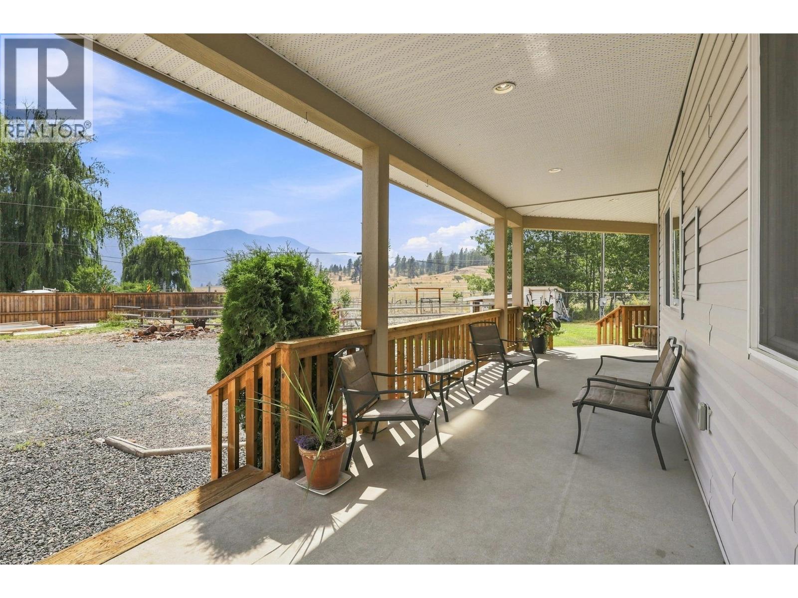 471 Woodward Avenue, Merritt, British Columbia  V0K 1Y0 - Photo 8 - 10396356