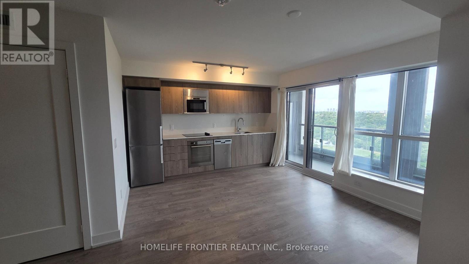 1527 - 5 Mabelle Avenue, Toronto, Ontario  M9A 0C8 - Photo 2 - W13626432