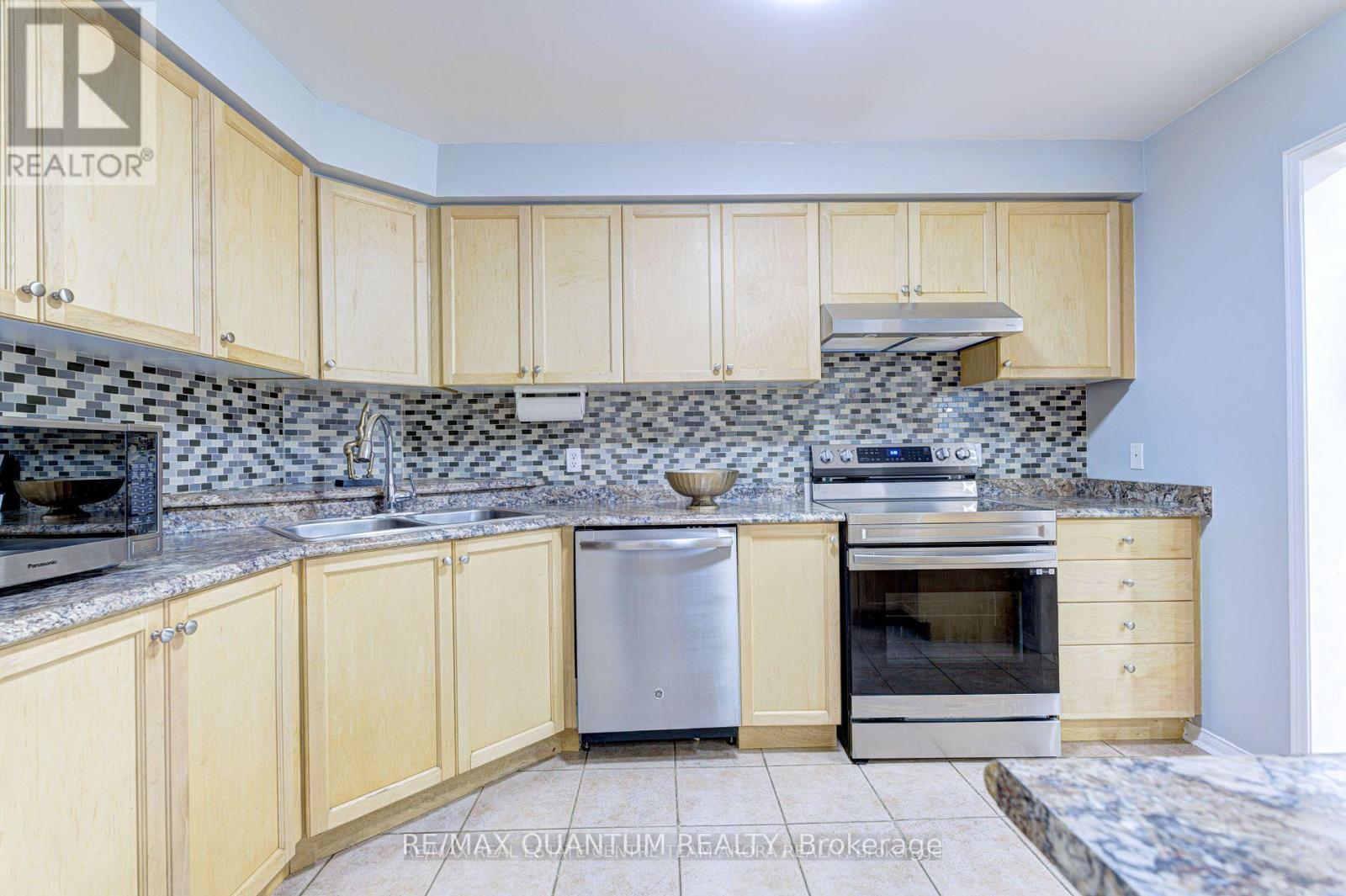 7204 Frontier Ridge, Mississauga, Ontario  L5N 7R2 - Photo 15 - W13626434