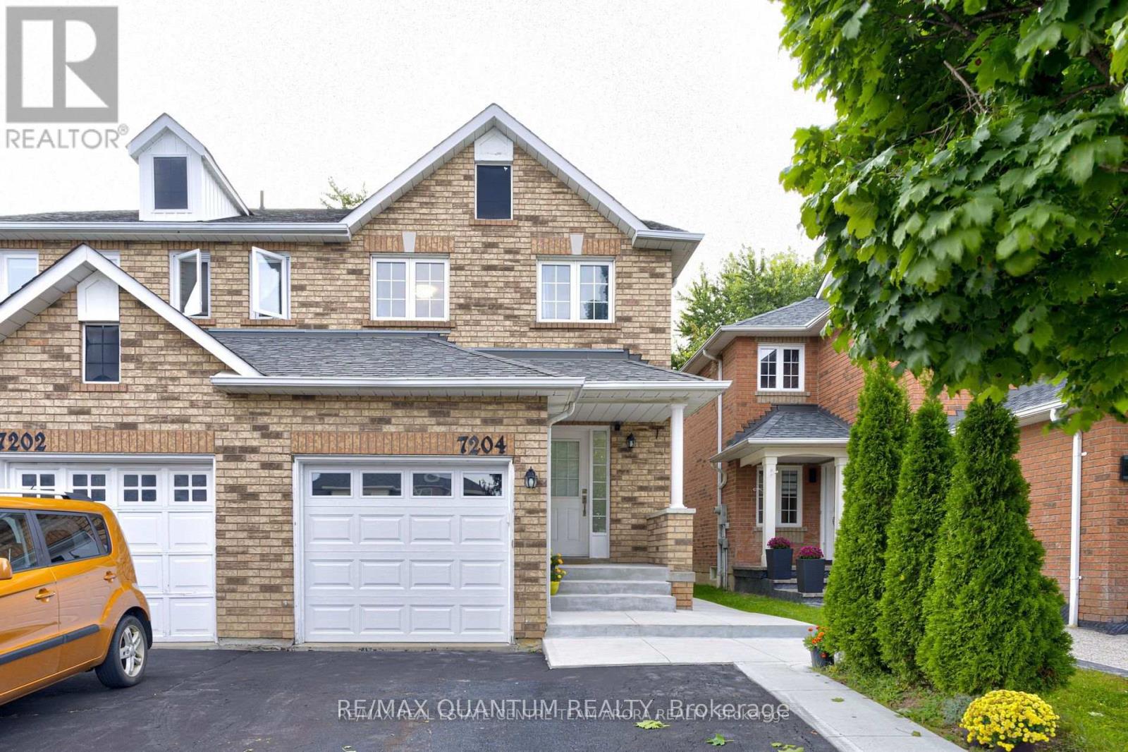 7204 Frontier Ridge, Mississauga, Ontario  L5N 7R2 - Photo 2 - W13626434