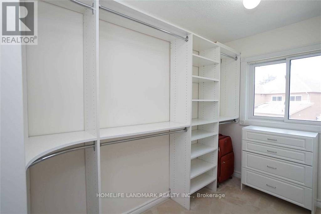 4887 Natkarni Crescent, Mississauga, Ontario  L5V 1L4 - Photo 19 - W13626466