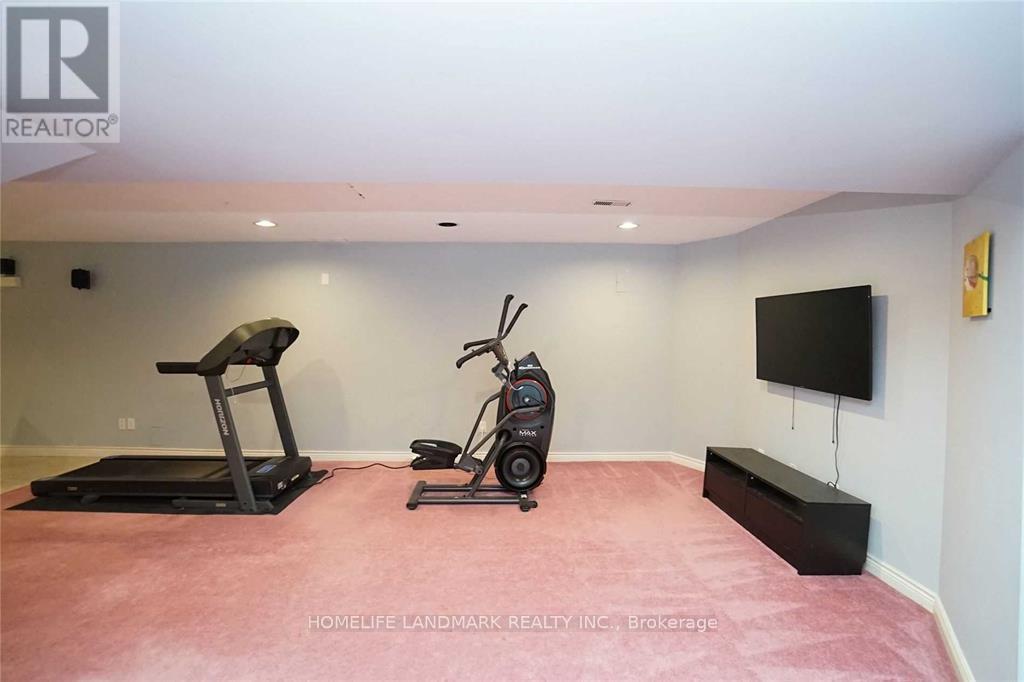 4887 Natkarni Crescent, Mississauga, Ontario  L5V 1L4 - Photo 27 - W13626466