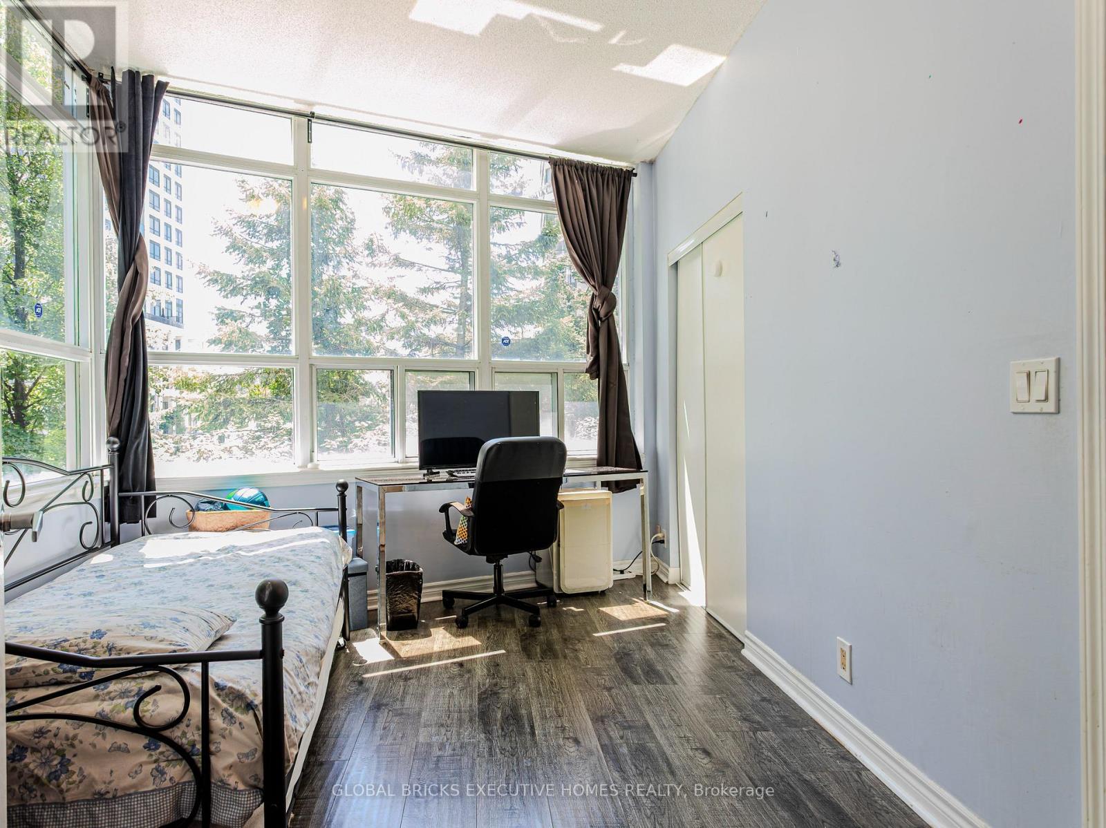 33 Elm Drive W, Mississauga, Ontario  L5B 4M2 - Photo 21 - W13626476