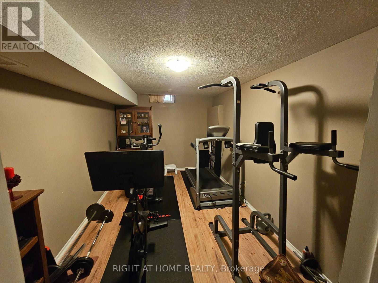 710 Ashprior Avenue, Mississauga, Ontario  L5R 3N8 - Photo 21 - W13626504