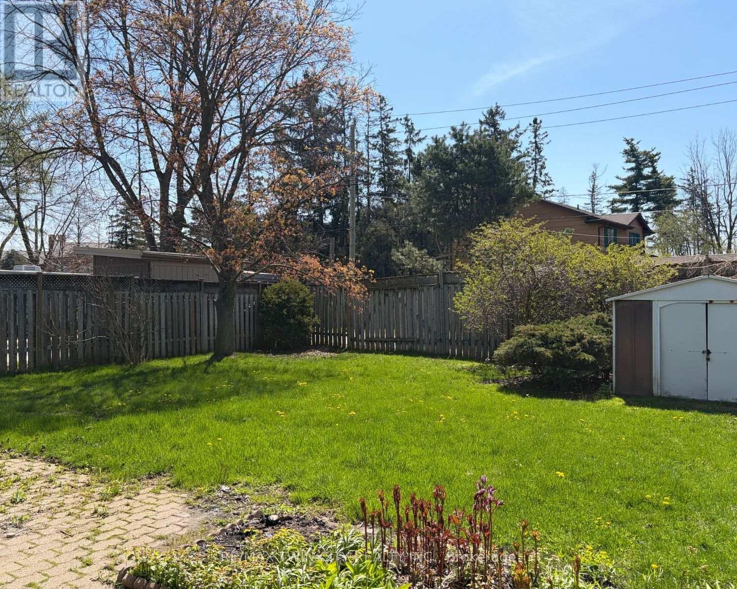 111 Manor Drive, Kitchener, Ontario  N2A 2T9 - Photo 40 - X13626354
