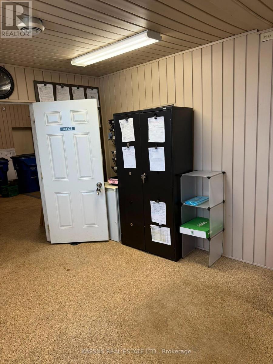 37 Mill Street West W, Chatham-Kent, Ontario  N0P 2L0 - Photo 10 - X13626376