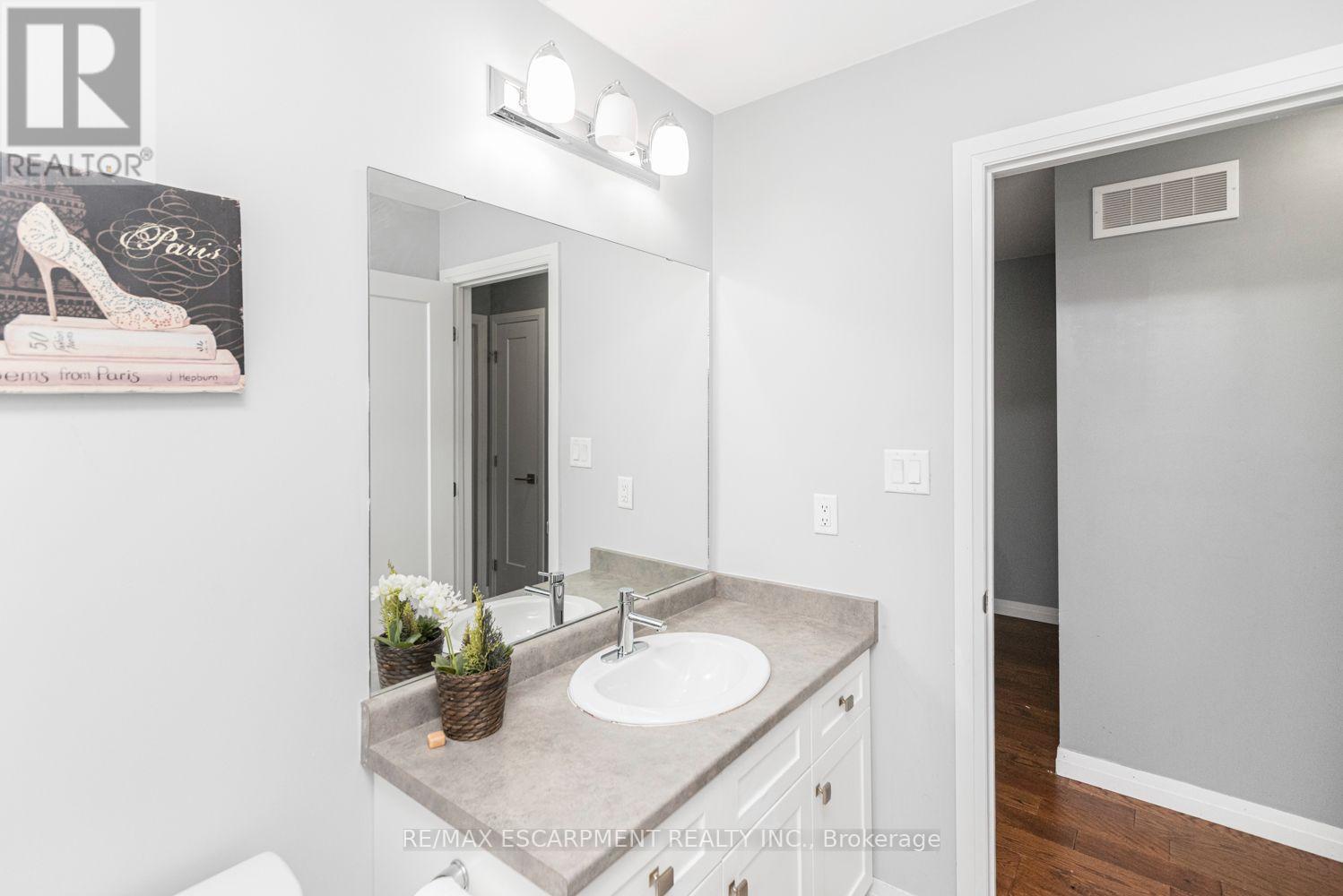 55 Greenwich Avenue, Hamilton, Ontario  L8J 0L6 - Photo 40 - X13626398