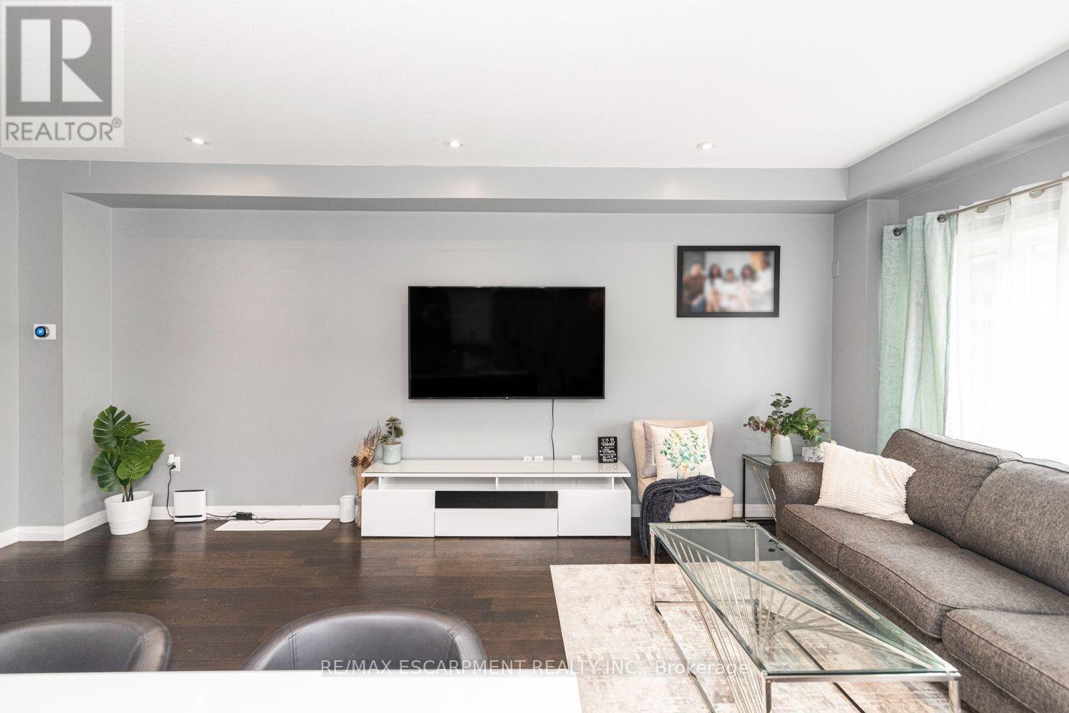 55 Greenwich Avenue, Hamilton, Ontario  L8J 0L6 - Photo 8 - X13626398