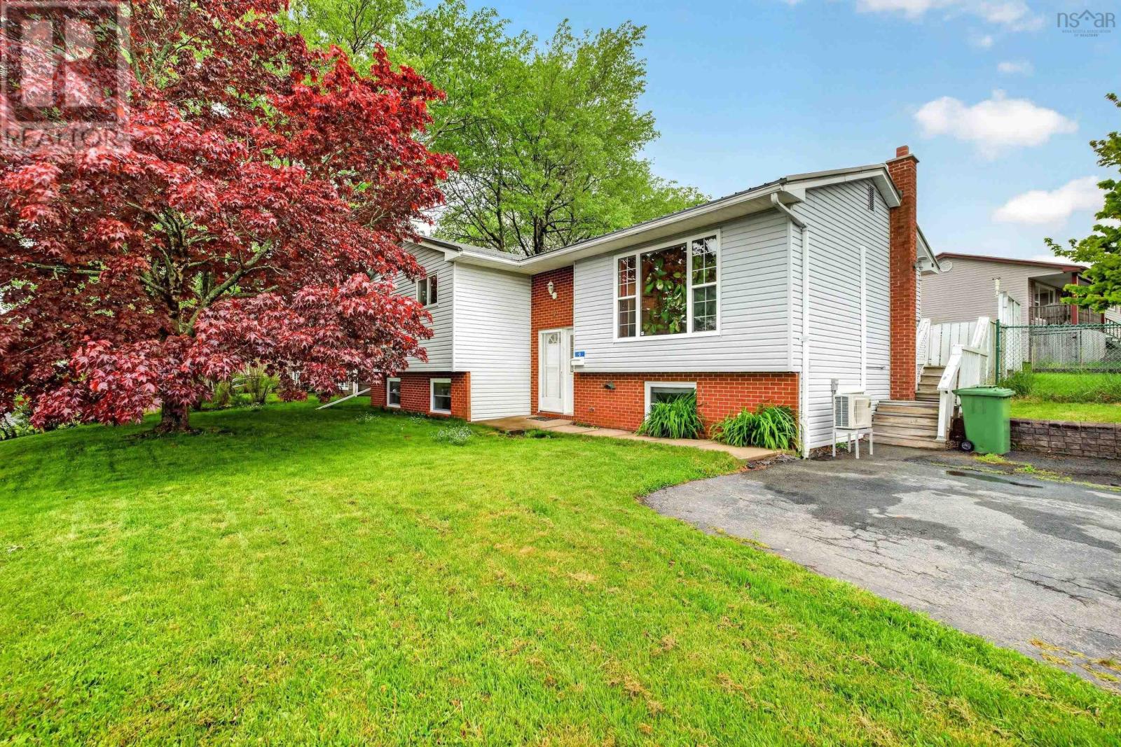 9 Shalimar Crescent, Dartmouth, Nova Scotia