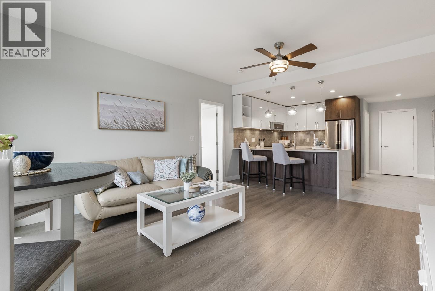 405 11703 Fraser Street, Maple Ridge, British Columbia V2X 9A7 - Photo 4 - R3151039