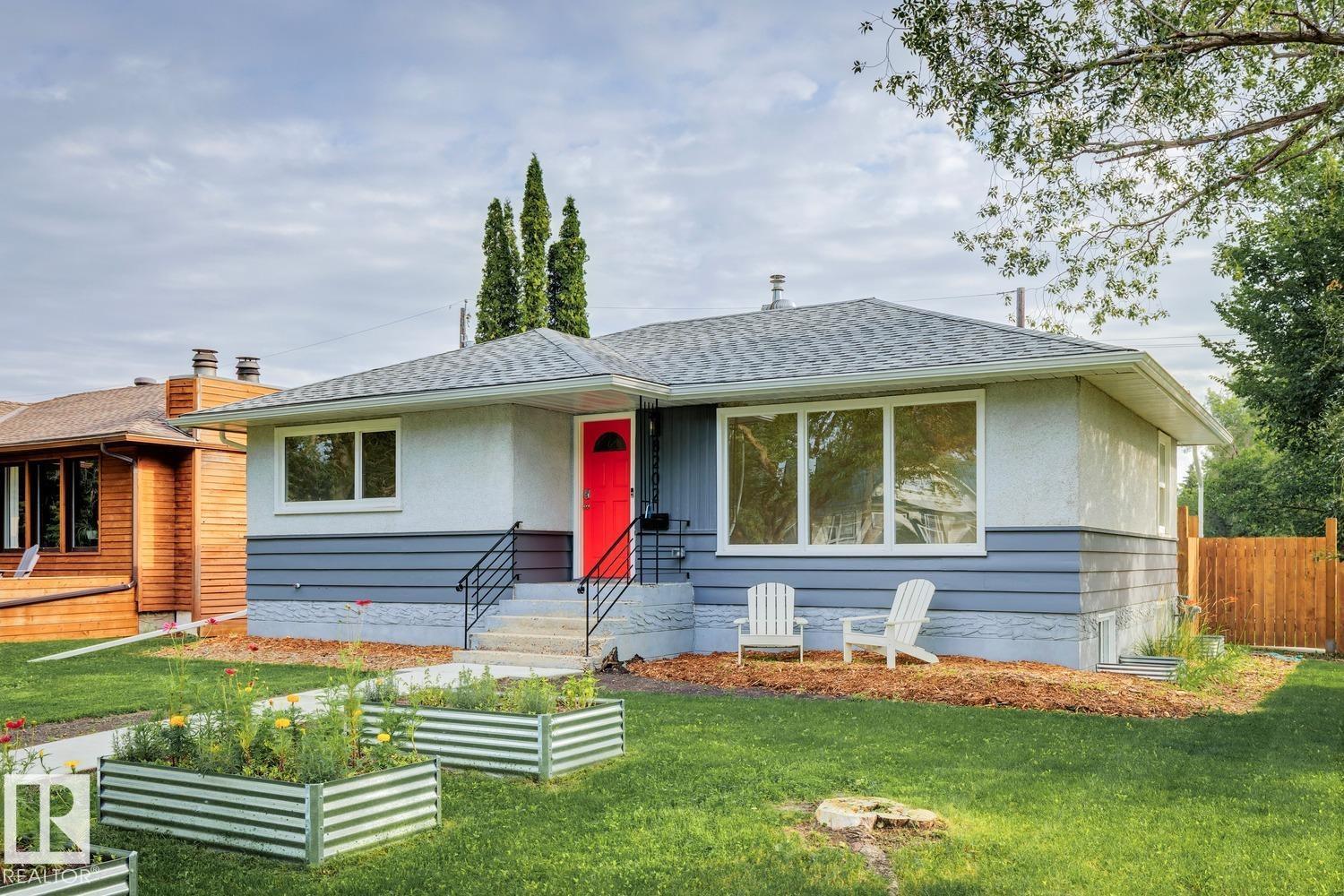 8202 93a Av NW NW, Edmonton, Alberta  T6C 1V6 - Photo 1 - E4501639