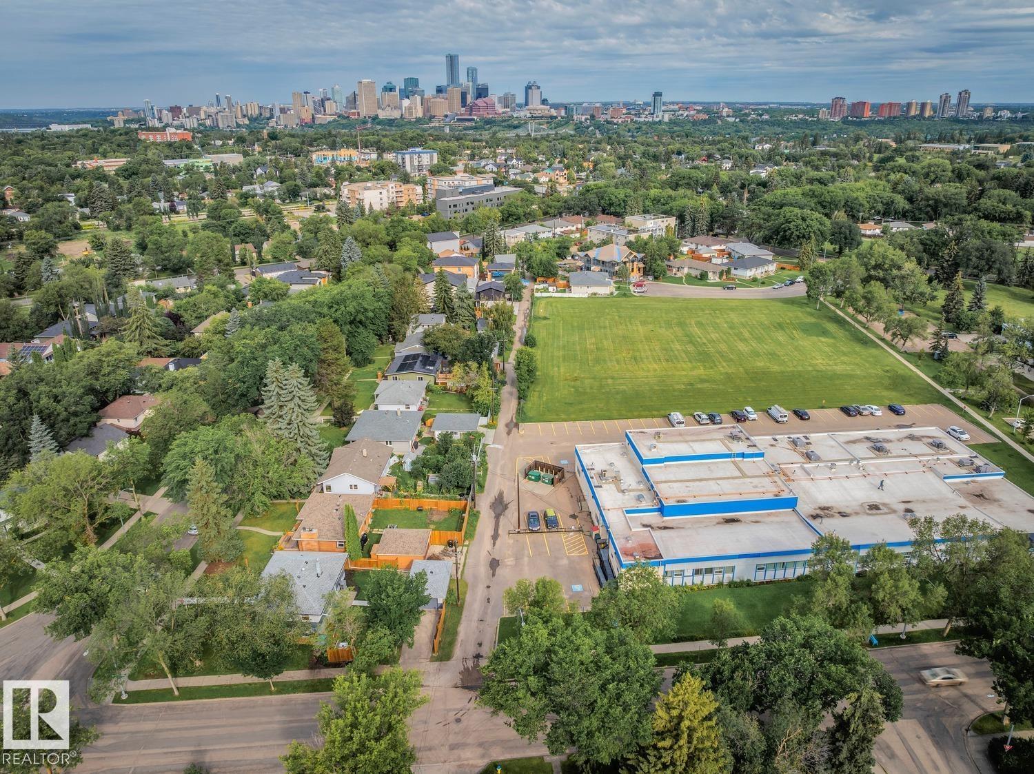 8202 93a Av NW NW, Edmonton, Alberta  T6C 1V6 - Photo 39 - E4501639
