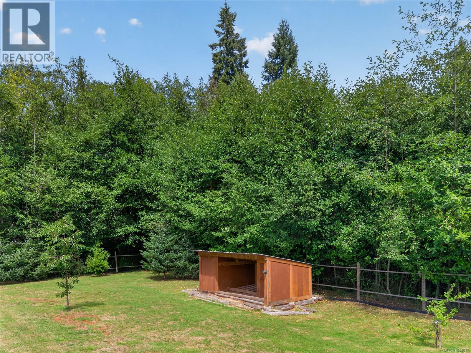 8740 Oyster River Way, Black Creek, British Columbia  V9J 1K3 - Photo 79 - 1044078