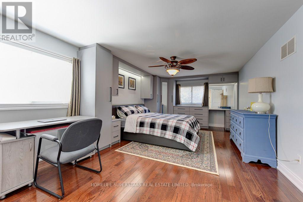 868 Kowal Drive, Mississauga, Ontario  L5H 3T4 - Photo 29 - W13625482