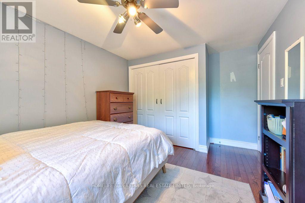 868 Kowal Drive, Mississauga, Ontario  L5H 3T4 - Photo 15 - W13625482