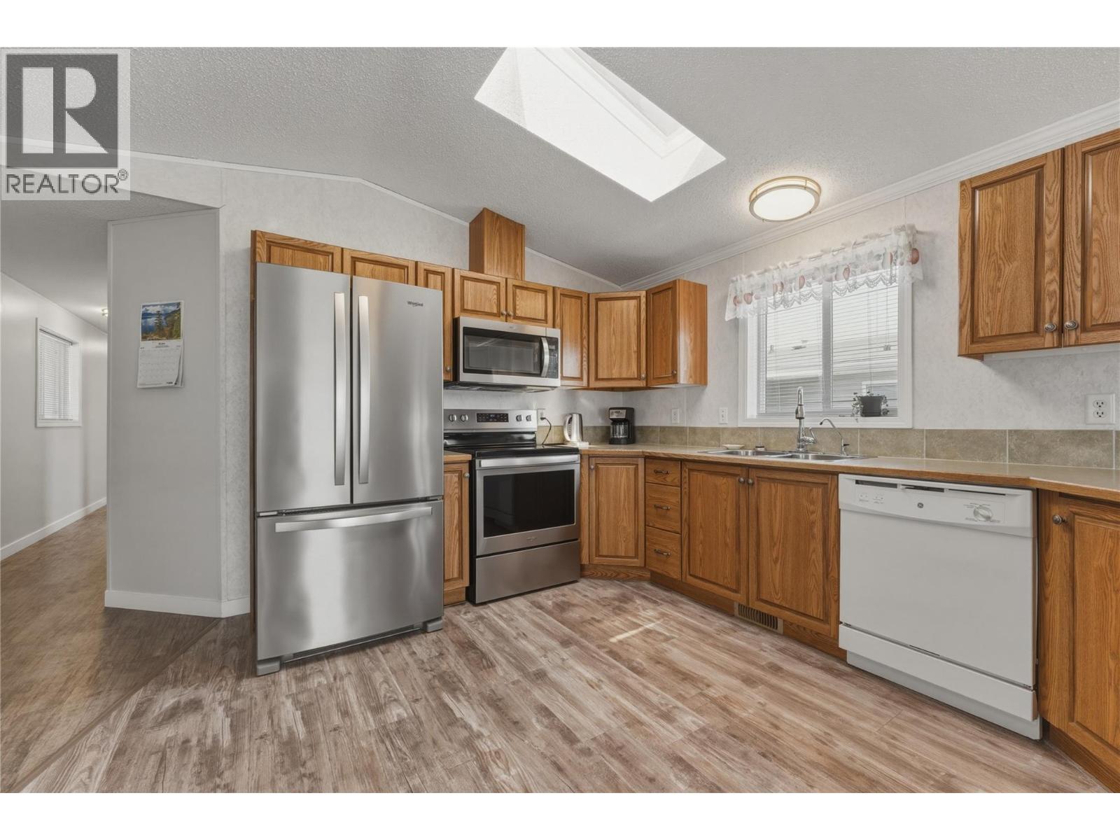 12560 Westside Road Unit# 13, Vernon, British Columbia  V1H 1S9 - Photo 6 - 10386176