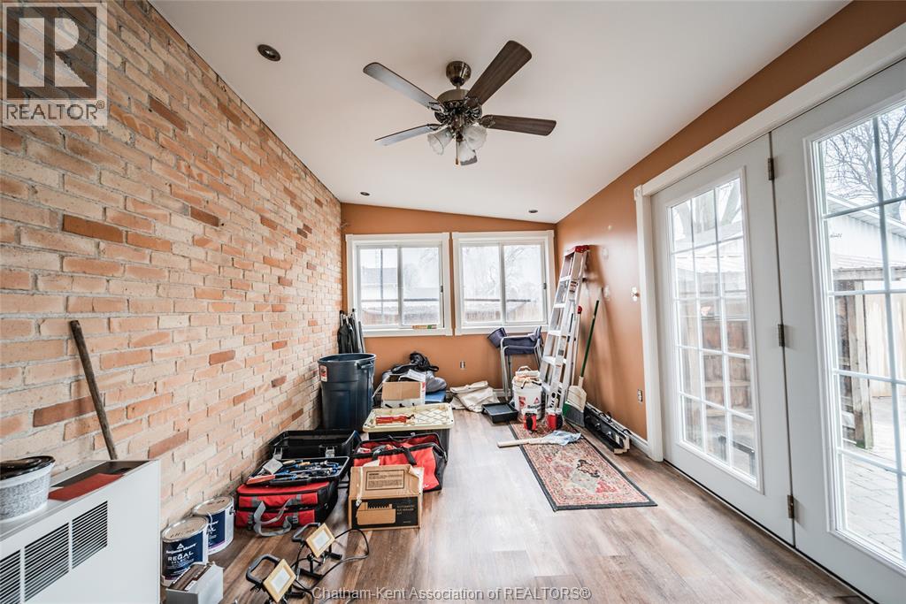 26 Kendall Street, Chatham, Ontario  N7M 2X5 - Photo 11 - 26018566