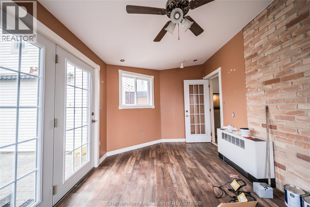 26 Kendall Street, Chatham, Ontario  N7M 2X5 - Photo 12 - 26018566