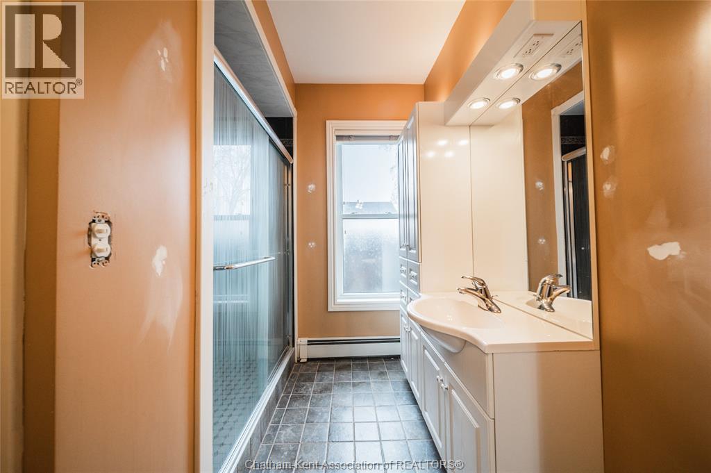 26 Kendall Street, Chatham, Ontario  N7M 2X5 - Photo 21 - 26018566