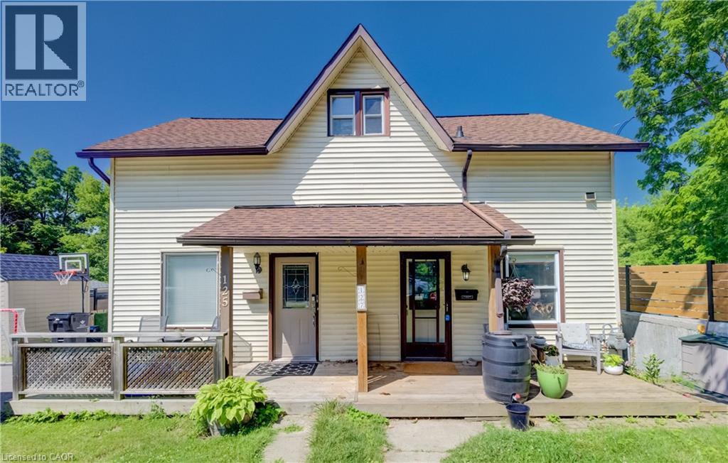 127 Henderson Street, Cambridge, Ontario  N3C 2G3 - Photo 3 - 40849640
