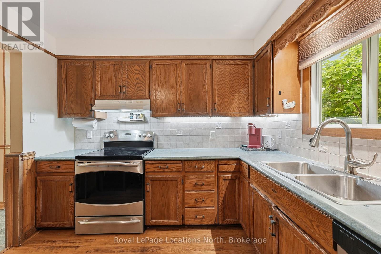 488 Maple Street, Collingwood, Ontario  L9Y 2S5 - Photo 8 - S13580856