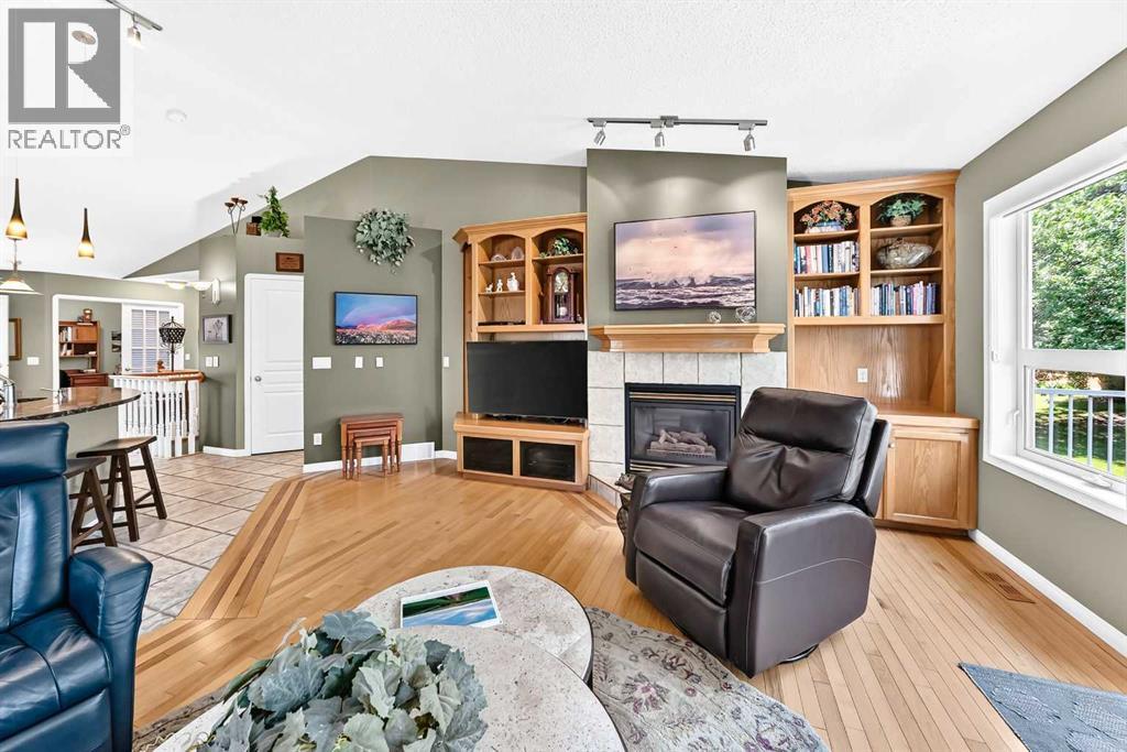 19 Rocky Ridge Villas NW, Calgary, Alberta  T3G 4R3 - Photo 14 - A2333325