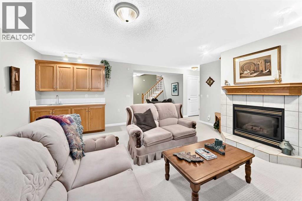 19 Rocky Ridge Villas NW, Calgary, Alberta  T3G 4R3 - Photo 33 - A2333325