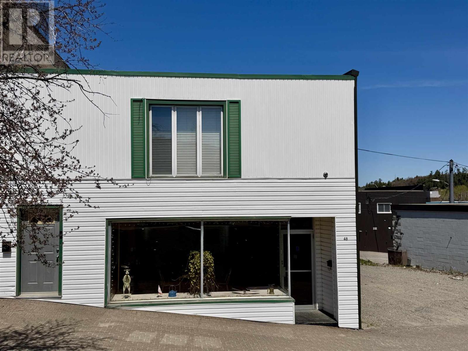 48 Ontario Ave, Elliot Lake, Ontario  P5A 1Y1 - Photo 1 - SM260878