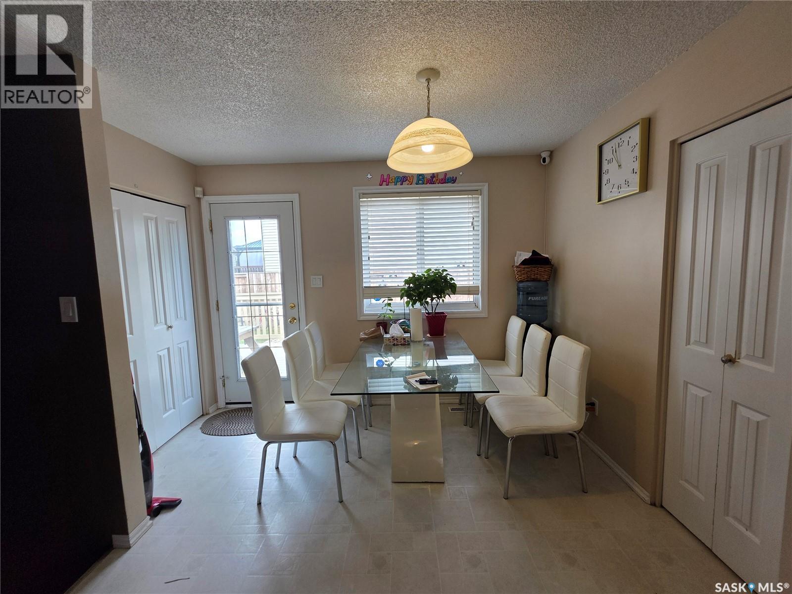 155 Carter Crescent, Saskatoon, Saskatchewan S7L 7K4 - Photo 6 - SK044239