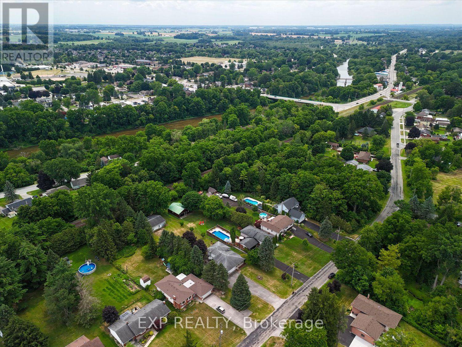225 Minnie Street, Thames Centre, Ontario  N0L 1G0 - Photo 47 - X13626642