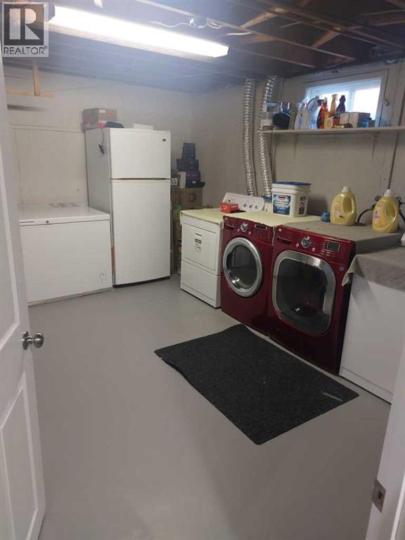 208 3rd Avenue E, Bow Island, Alberta T0K 0G0 - Photo 17 - A2312507
