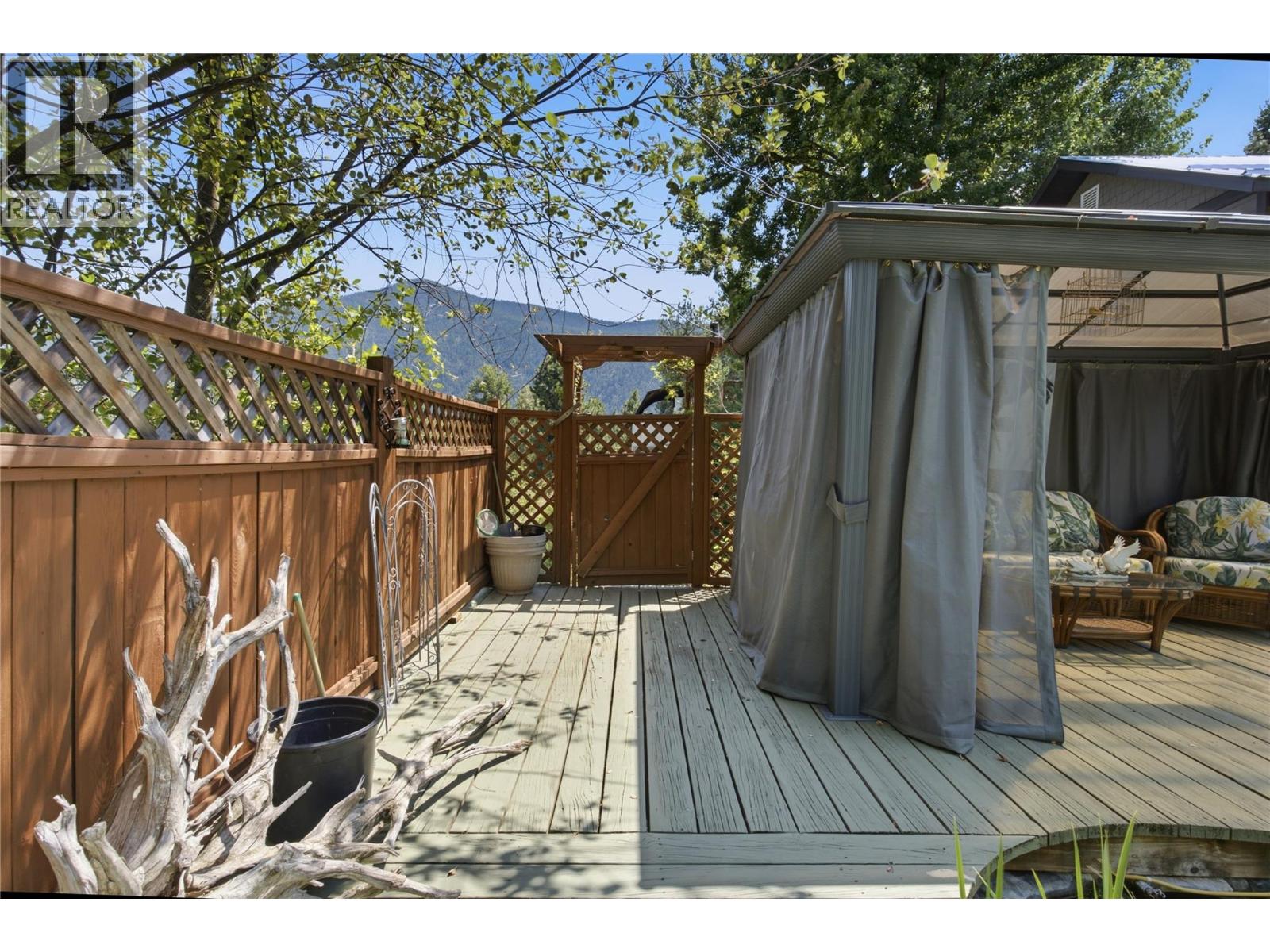 2200 Almond Gardens Road, Grand Forks, British Columbia V0H 1H4 - Photo 19 - 10394731