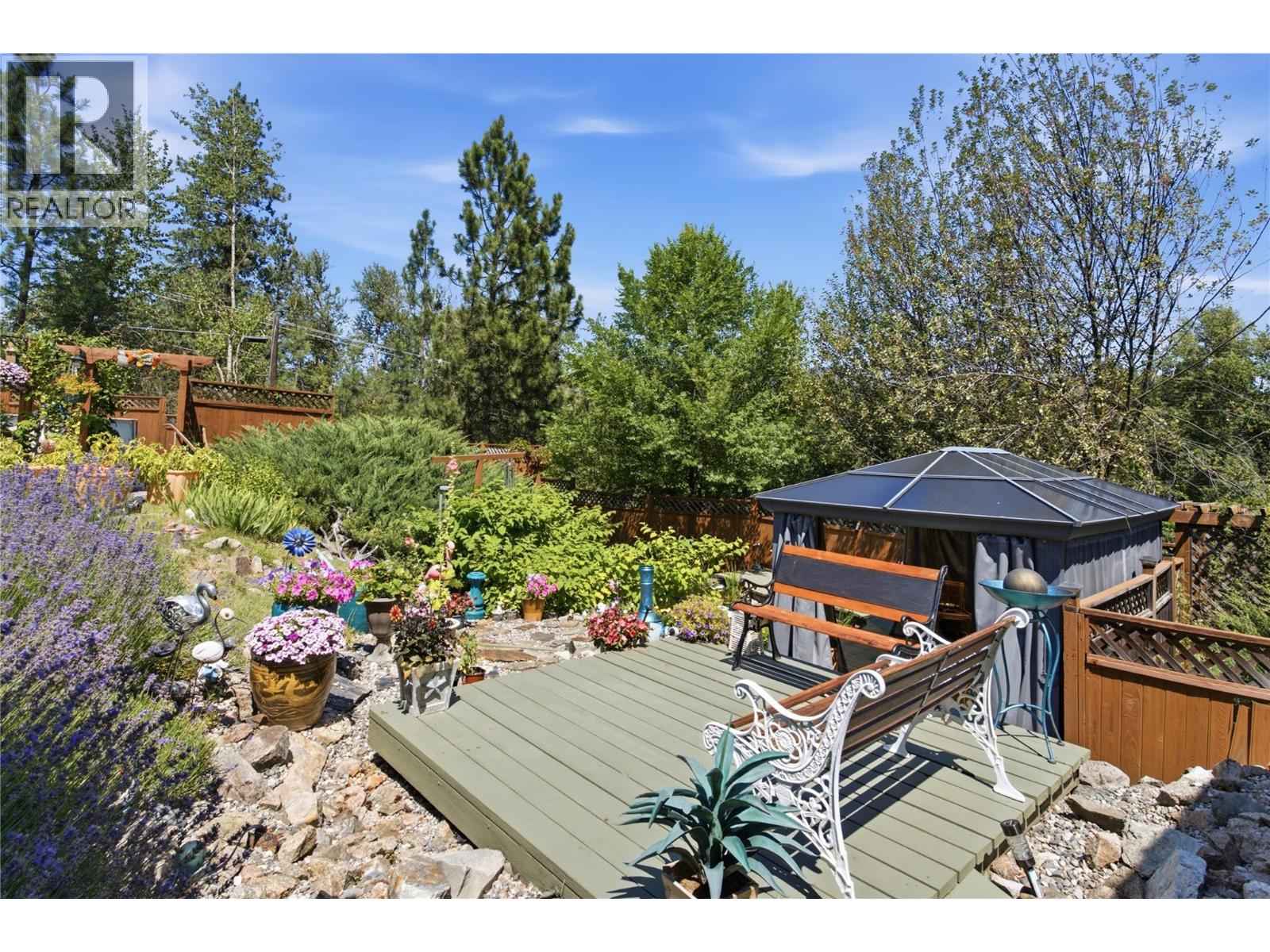 2200 Almond Gardens Road, Grand Forks, British Columbia V0H 1H4 - Photo 17 - 10394731