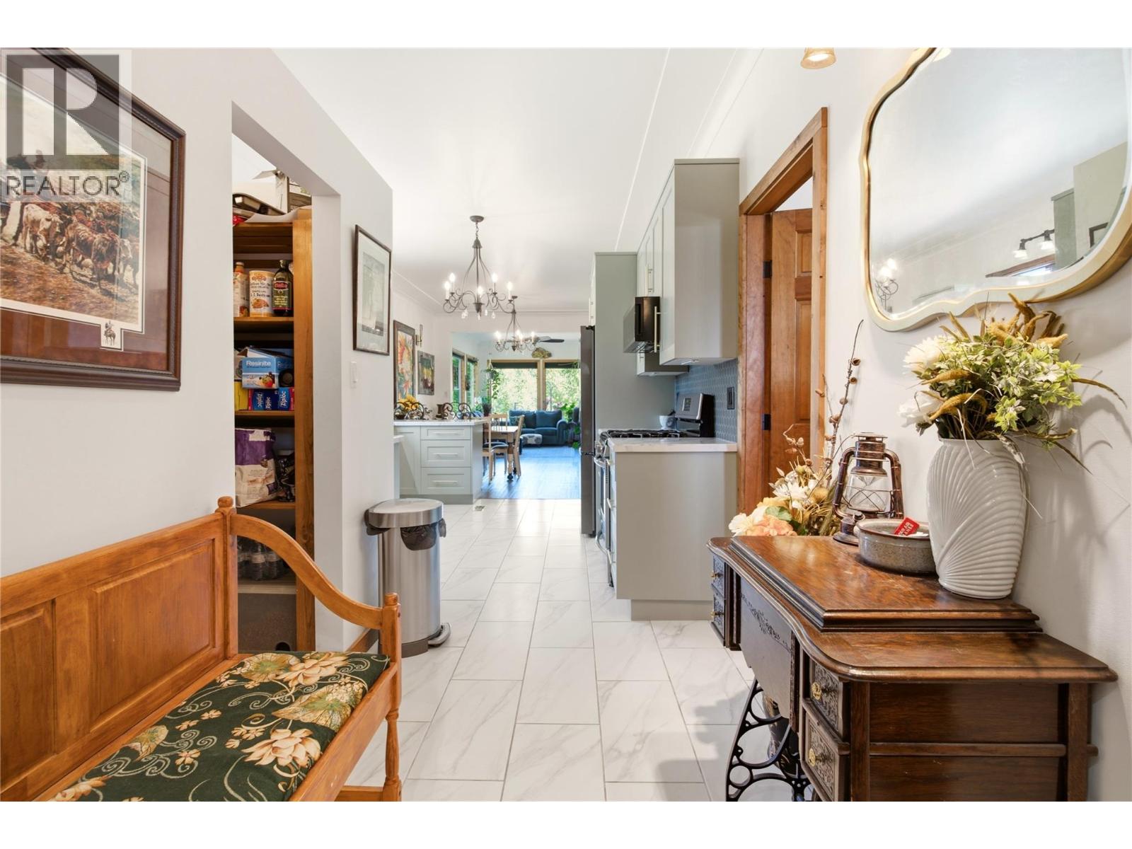2200 Almond Gardens Road, Grand Forks, British Columbia V0H 1H4 - Photo 32 - 10394731