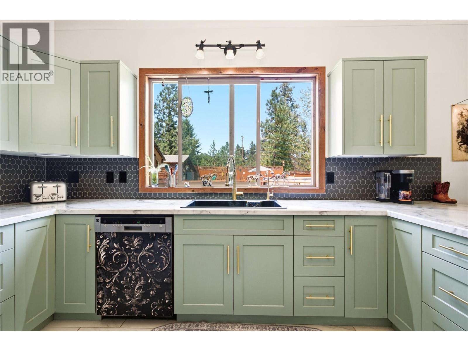 2200 Almond Gardens Road, Grand Forks, British Columbia V0H 1H4 - Photo 36 - 10394731
