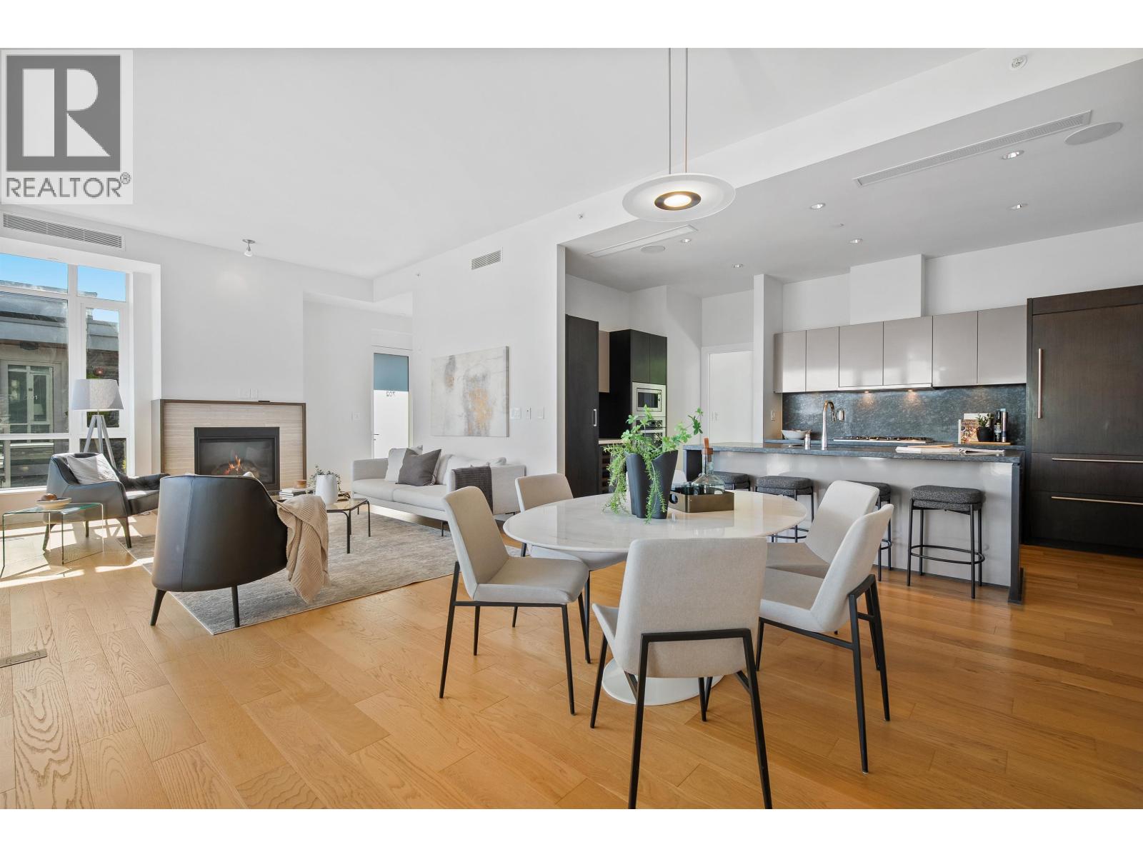 702 876 Keith Road, West Vancouver, British Columbia V7T 1M3 - Photo 10 - R3151190