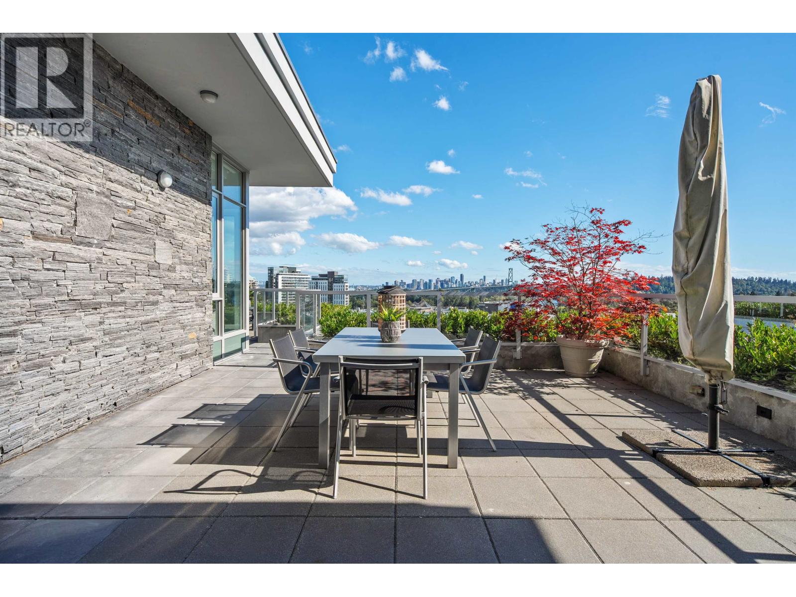 702 876 Keith Road, West Vancouver, British Columbia V7T 1M3 - Photo 31 - R3151190