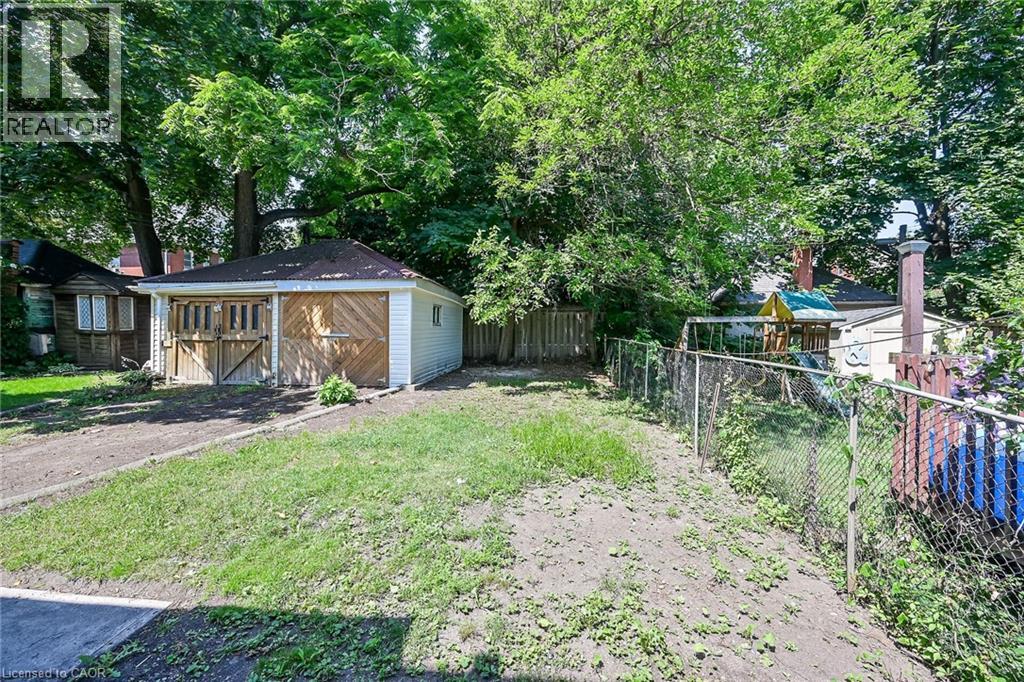 172 Sherman Avenue S, Hamilton, Ontario  L8M 2P9 - Photo 38 - 40839369