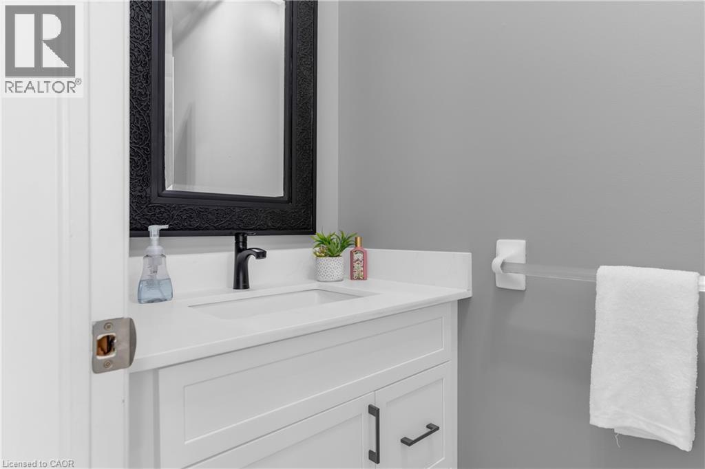 386 Highland Road W Unit# 32, Stoney Creek, Ontario  L8J 3P9 - Photo 6 - 40847401