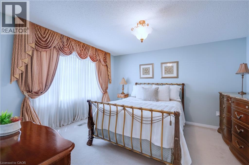 117 Frances Avenue, Stoney Creek, Ontario  L8E 6A3 - Photo 16 - 40850719