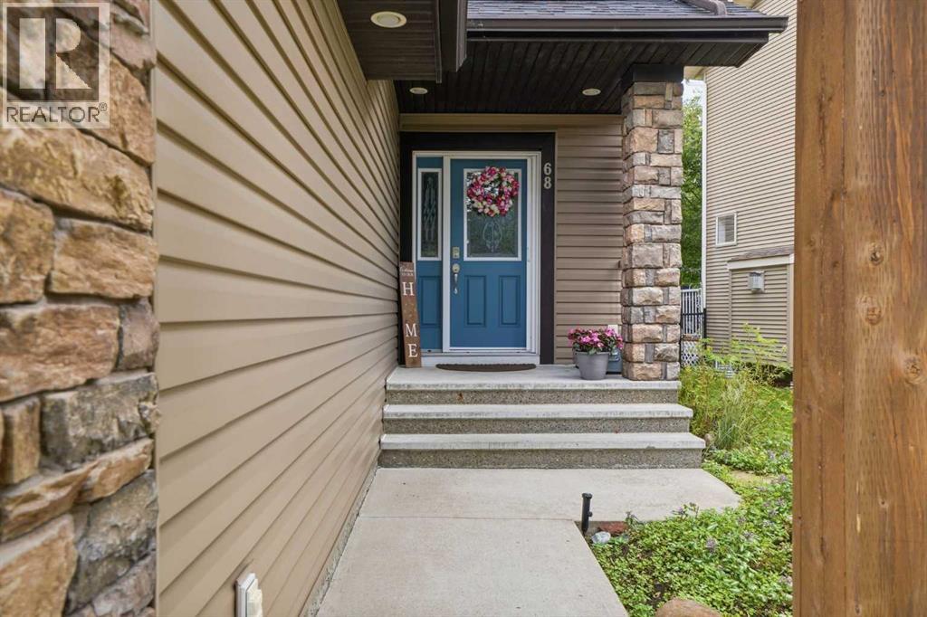 68 Drake Landing Way, Okotoks, Alberta  T1S 0C3 - Photo 5 - A2331281