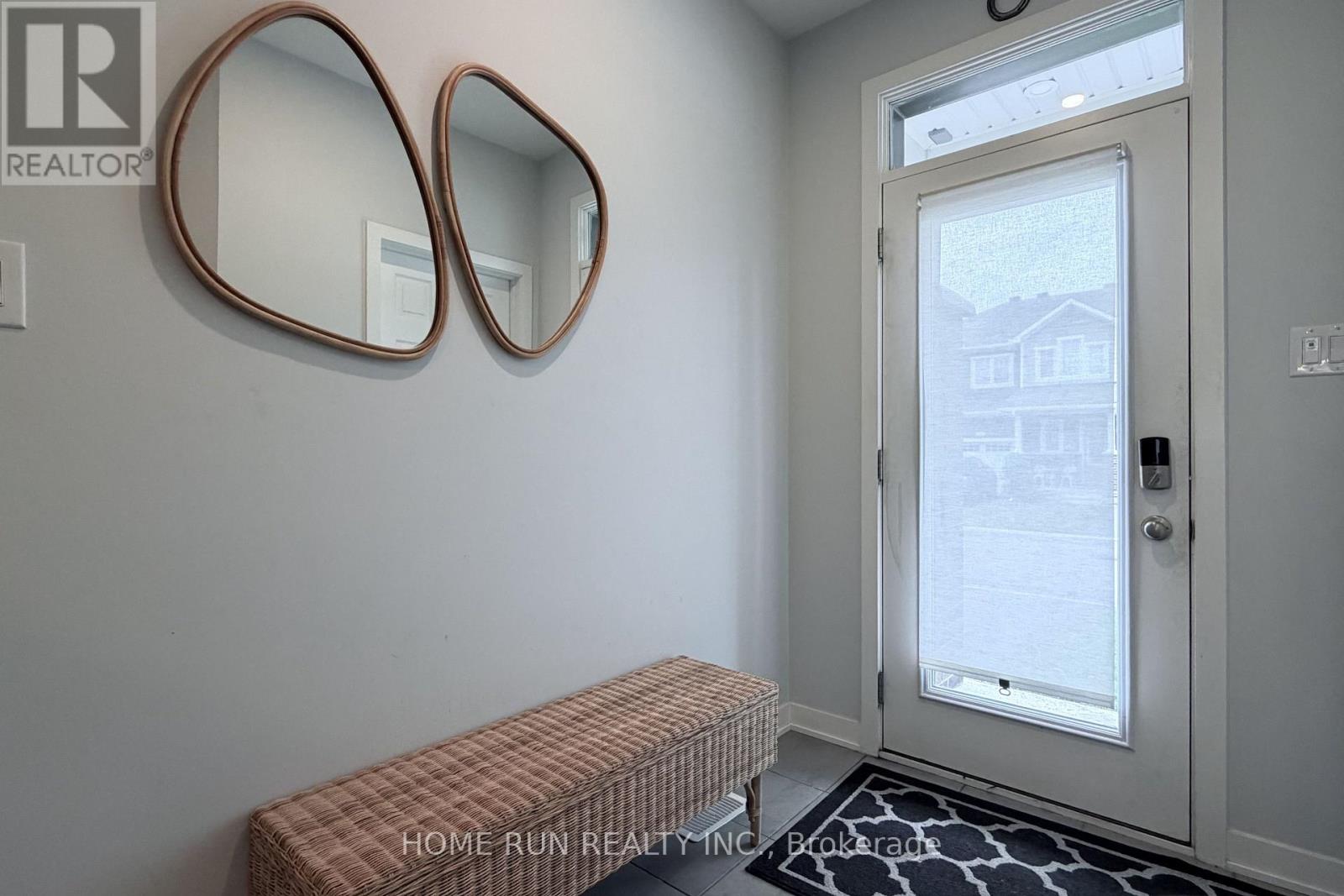 219 Billrian Crescent, Ottawa, Ontario K2S 3A6 - Photo 2 - X13626590