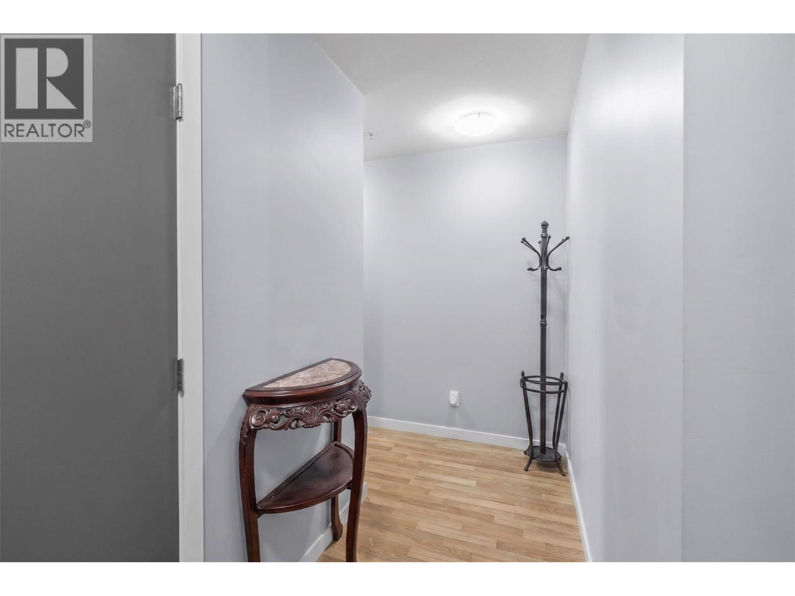 1550 Dickson Avenue Unit# 222, Kelowna, British Columbia  V1Y 9Y8 - Photo 13 - 10395655