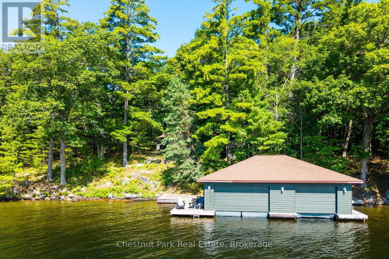 1049 Sagamo Boulevard, Muskoka Lakes, Ontario  P0B 1J0 - Photo 3 - X13595354