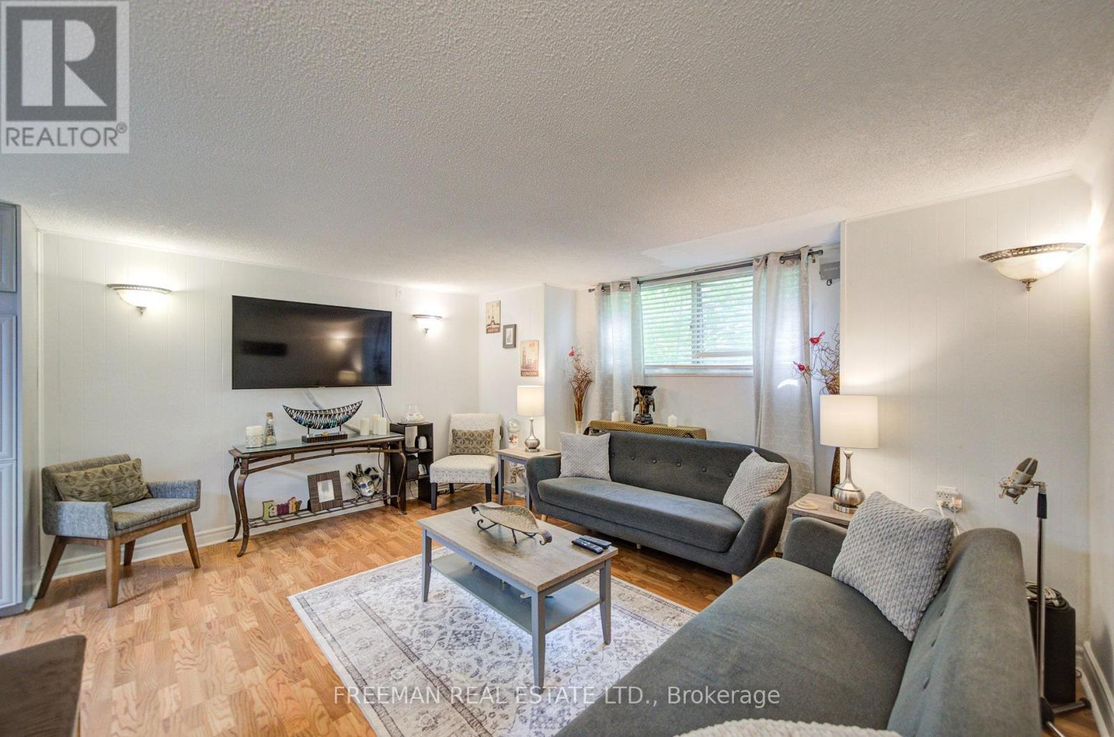 Bsmt - 723 Euclid Avenue, Toronto, Ontario  M6G 2V1 - Photo 14 - C13626604